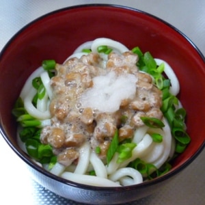 ＊納豆おろし温うどん＊